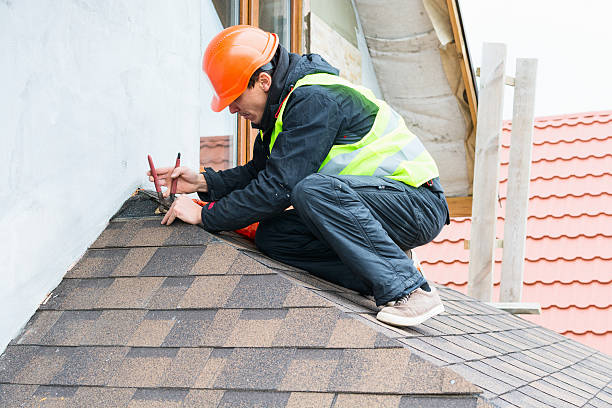 Best Roof Gutter Cleaning  in Man, IL